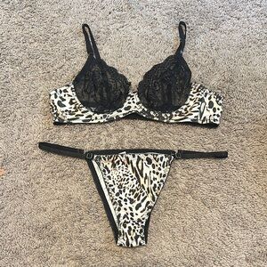 Cheetah print Lace lingerie Set size Large